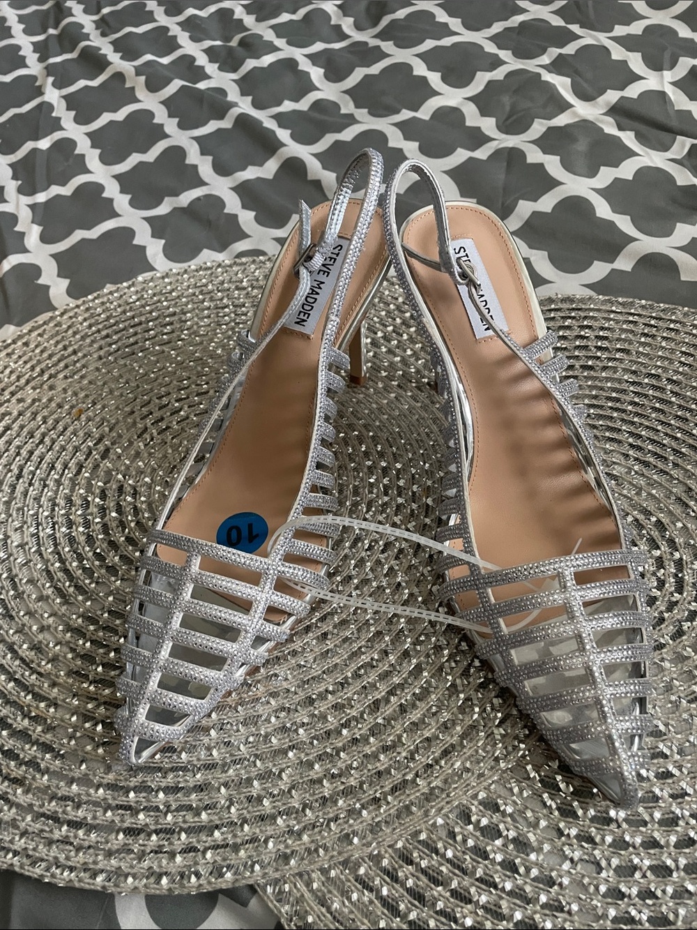 Steve Madden Silver Glitter/ Rhinestone Slingback Pointed Cage Heels size 10